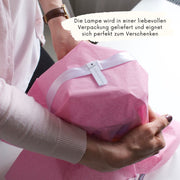 Personalisierte Fotolampe - Lampe wird verpackt in rosa