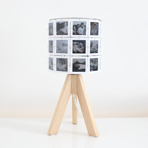 Personalisierte Fotolampe kleinANNI selbst gestalten- Rahmen weiß - 30 Bilder Familie Schwarzweiß