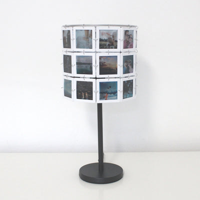 Personalisierte Fotolampe kleinNELLI- Rahmen weiß - 30 eigene Fotos in Originalfarbe